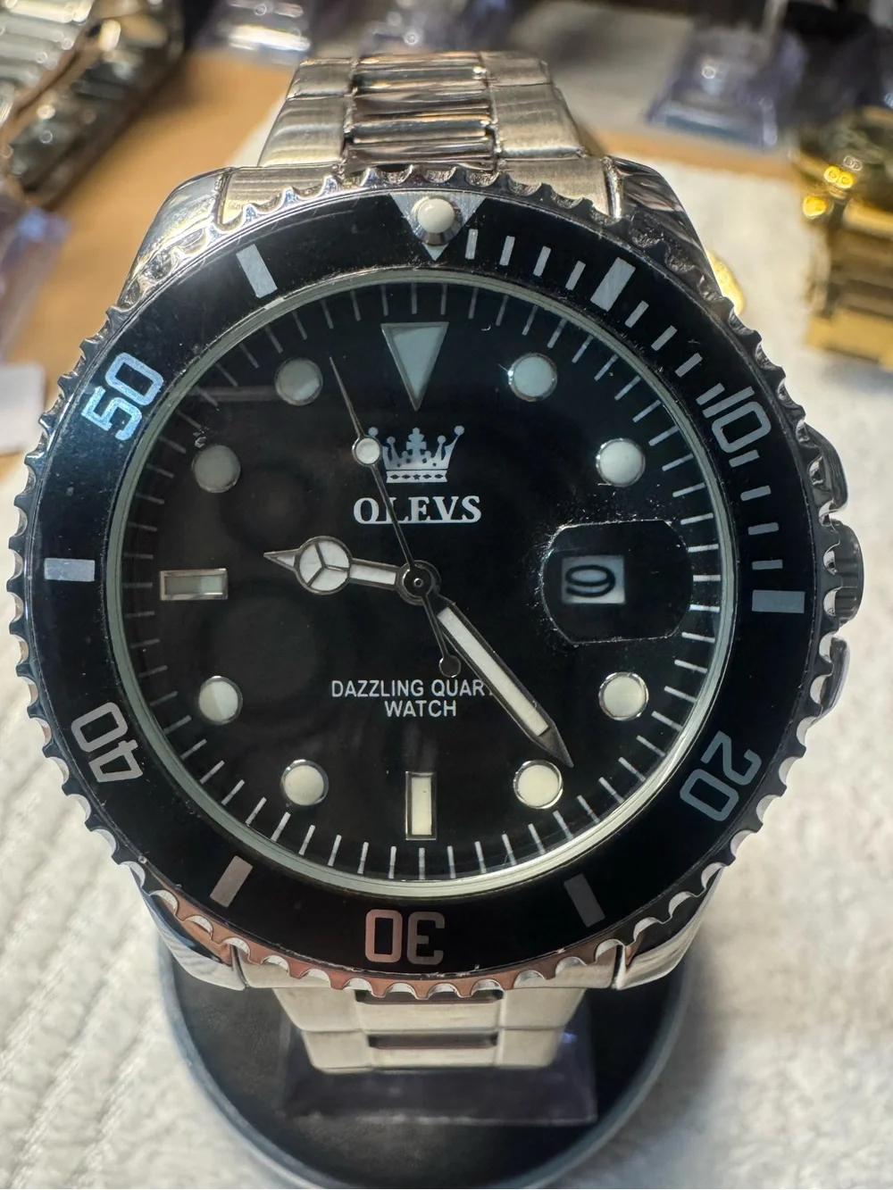 OLEVS Men's Black Stainless Steel Dive Watch